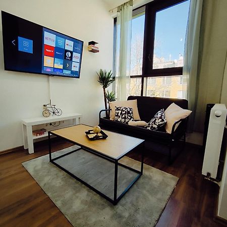 Pretty Apartment Next To Metro Station Wien Eksteriør bilde
