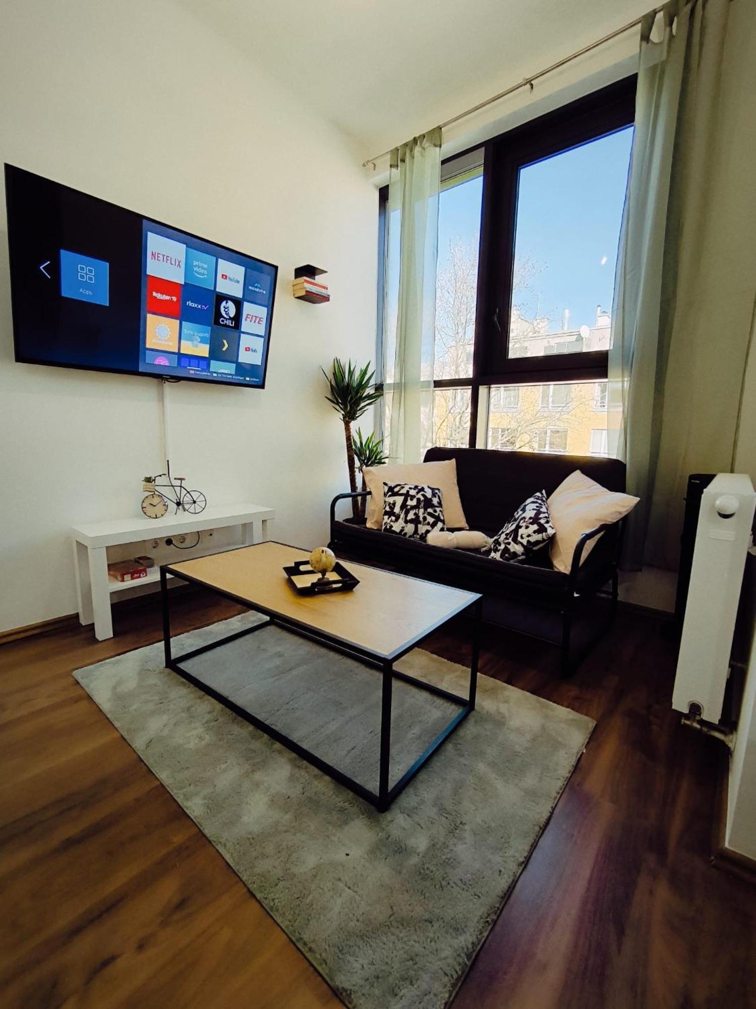 Pretty Apartment Next To Metro Station Wien Eksteriør bilde